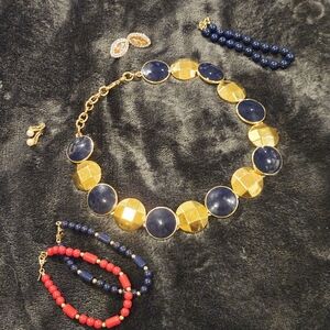 vintage Monet Jewelry Lot Of 6. All Signed. Gold Tone.